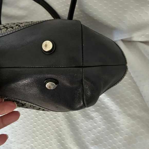 Coach Vintage Signature Series SoHo Satchel - Picture 11 of 16